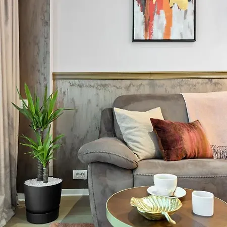 Apartament One Tower Bucureşti