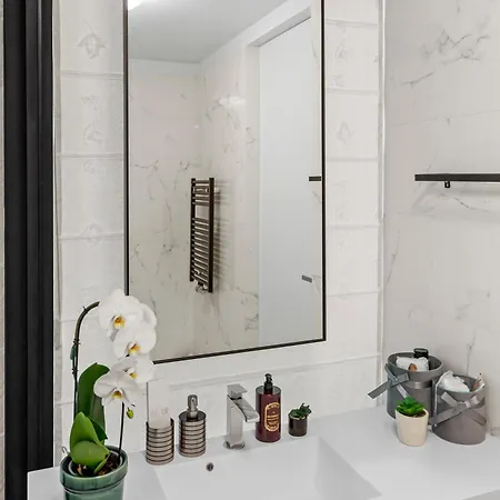 One Tower * Bucareste