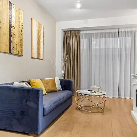 Apartment One Tower *