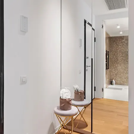 One Tower Apartment Bucharest